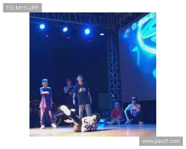 街舞战术解析：西安街舞队的组织与控制体系探讨