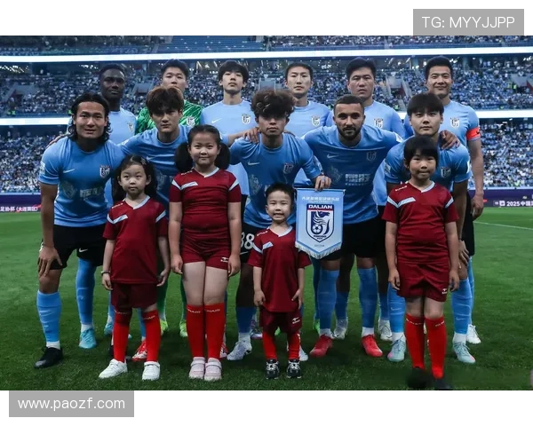 上港与富力激烈冲突引发球迷热议赛场秩序亟待改善